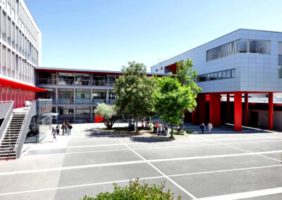 Lycée Albert Camus à NÎMES